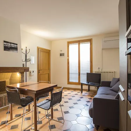 Lägenhet Residenza Ariosto Depandance By Bologna