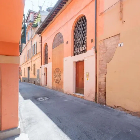 Residenza Ariosto Depandance By بولونيا