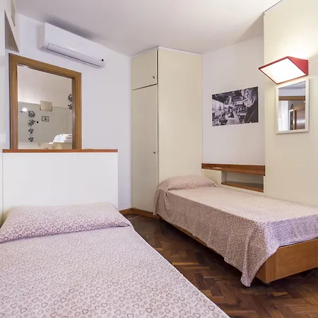 Residenza Ariosto Depandance By Apartman *